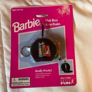NEW 1999 vintage Barbie collectible Hat Box keychain BARBIE toy mini Barbie doll